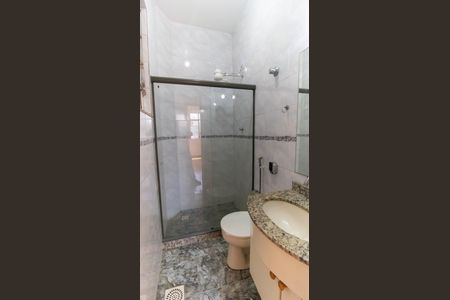Casa à venda com 403m², 7 quartos e 2 vagas Casa à venda com 403m², 7 quartos e 2 vagasBanheiro 2