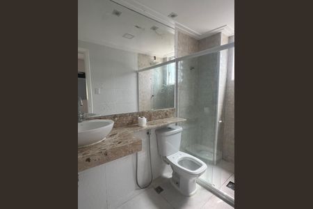 Apartamento para alugar com 180m², 3 quartos e 1 vaga Apartamento para alugar com 180m², 3 quartos e 1 vagaBanheiro do Quarto 2