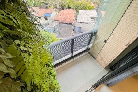 Studio para alugar com 24m², 1 quarto e sem vaga Studio para alugar com 24m², 1 quarto e sem vagaVaranda