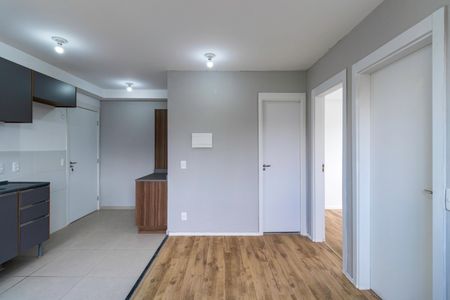 Sala de apartamento à venda com 2 quartos, 40m² em Jardim Maria Duarte, São Paulo