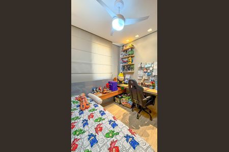 Apartamento à venda com 281m², 4 quartos e 4 vagas Apartamento à venda com 281m², 4 quartos e 4 vagasQuarto 2