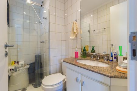 Apartamento à venda com 65m², 2 quartos e 2 vagasBanheiro - Social