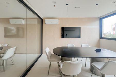 Studio à venda com 32m², 1 quarto e sem vagaÁrea comum - Sala de Reunião