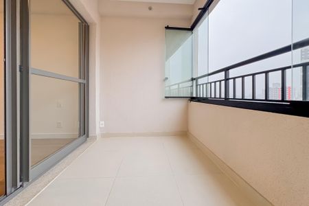Studio à venda com 32m², 1 quarto e sem vagaVaranda