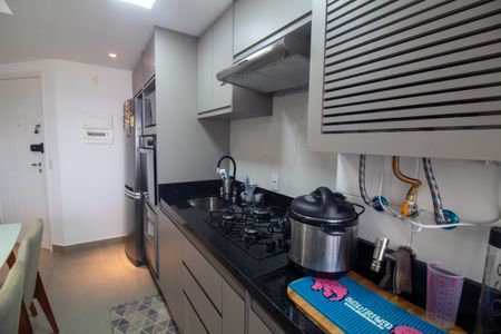 Apartamento para alugar com 100m², 2 quartos e 2 vagas Apartamento para alugar com 100m², 2 quartos e 2 vagasCozinha