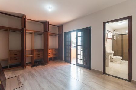 Casa para alugar com 290m², 4 quartos e 2 vagasQuarto 4 - Suíte 4