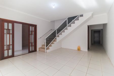 Casa para alugar com 290m², 4 quartos e 2 vagasSala 1