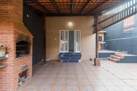 Casa para alugar com 290m², 4 quartos e 2 vagasChurrasqueira/Quintal dos Fundos