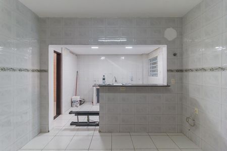 Casa para alugar com 290m², 4 quartos e 2 vagasCozinha