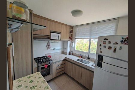 Apartamento à venda com 110m², 2 quartos e 2 vagasCozinha