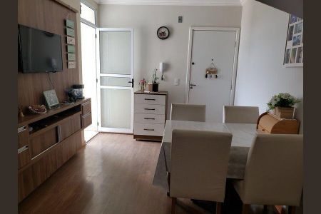 Apartamento à venda com 110m², 2 quartos e 2 vagasSala