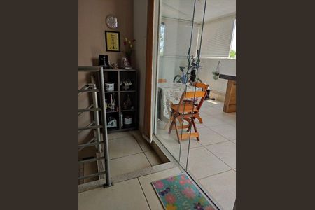 Apartamento à venda com 110m², 2 quartos e 2 vagasSala 2