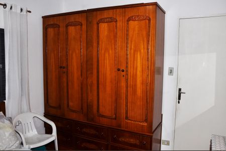 Casa à venda com 131m², 4 quartos e 1 vaga Casa 2 Quarto