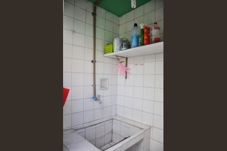 Casa à venda com 131m², 4 quartos e 1 vaga Área de Serviço