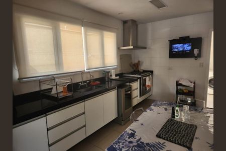 Casa à venda com 360m², 4 quartos e 4 vagas Casa à venda com 360m², 4 quartos e 4 vagasFoto 20