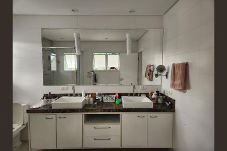 Casa à venda com 360m², 4 quartos e 4 vagas Casa à venda com 360m², 4 quartos e 4 vagasFoto 12