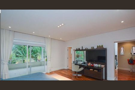 Casa à venda com 360m², 4 quartos e 4 vagas Casa à venda com 360m², 4 quartos e 4 vagasFoto 38