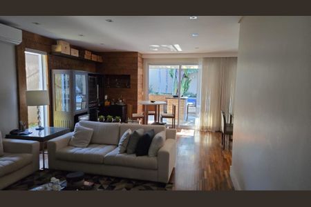 Foto 02 de casa à venda com 4 quartos, 360m² em Interlagos, São Paulo