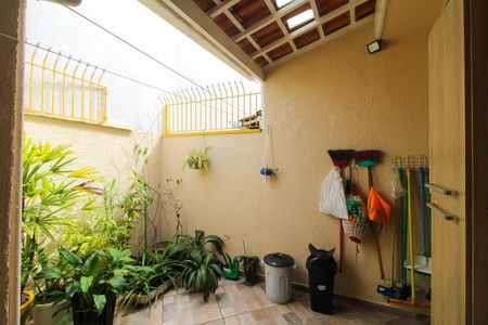 Casa à venda com 80m², 2 quartos e 1 vaga Casa à venda com 80m², 2 quartos e 1 vagaÁrea de Serviço