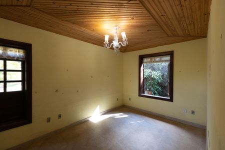 Casa de condomínio à venda com 200m², 3 quartos e 4 vagasSuíte 1