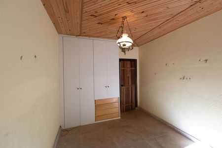 Casa de condomínio à venda com 200m², 3 quartos e 4 vagasQuarto 2