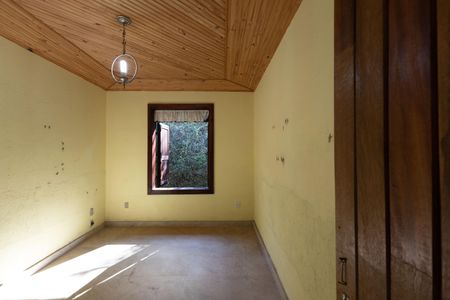 Casa de condomínio à venda com 200m², 3 quartos e 4 vagasQuarto 1