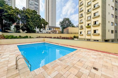Apartamento para alugar com 38m², 1 quarto e 1 vaga Apartamento para alugar com 38m², 1 quarto e 1 vagaPiscina