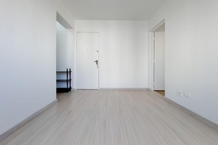 Apartamento para alugar com 38m², 1 quarto e 1 vaga Apartamento para alugar com 38m², 1 quarto e 1 vagaSala