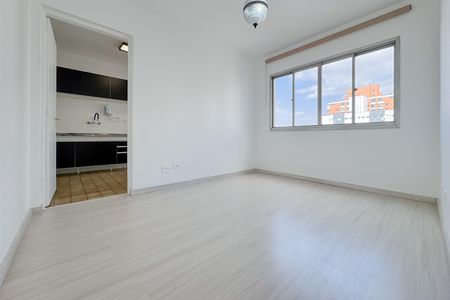Apartamento para alugar com 38m², 1 quarto e 1 vaga Apartamento para alugar com 38m², 1 quarto e 1 vagaSala