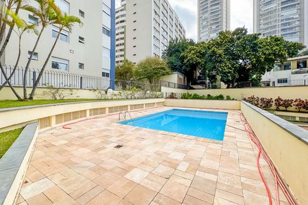 Apartamento para alugar com 38m², 1 quarto e 1 vaga Apartamento para alugar com 38m², 1 quarto e 1 vagaPiscina