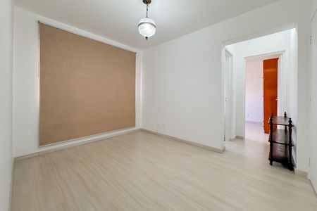 Apartamento para alugar com 38m², 1 quarto e 1 vaga Apartamento para alugar com 38m², 1 quarto e 1 vagaSala