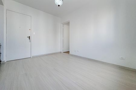 Apartamento para alugar com 38m², 1 quarto e 1 vaga Apartamento para alugar com 38m², 1 quarto e 1 vagaSala