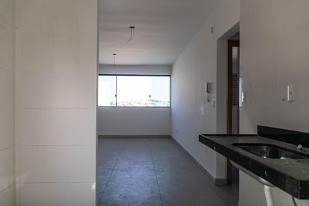 Apartamento à venda com 60m², 2 quartos e 2 vagasCozinha
