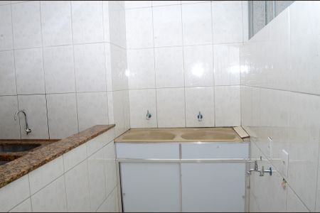 Casa para alugar com 85m², 2 quartos e sem vagaÁrea de Serviço