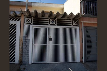 Casa à venda com 250m², 2 quartos e 1 vagaFachada