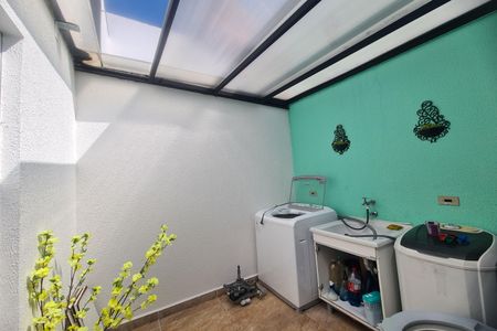 Casa à venda com 98m², 2 quartos e 1 vaga Casa à venda com 98m², 2 quartos e 1 vagaÁrea de Serviço