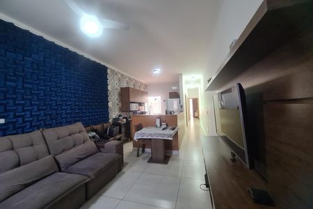 Sala de casa à venda com 2 quartos, 98m² em Parque São Lucas, São Paulo
