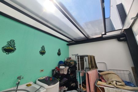 Casa à venda com 98m², 2 quartos e 1 vaga Casa à venda com 98m², 2 quartos e 1 vagaÁrea de Serviço