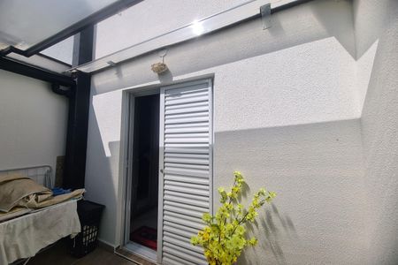 Casa à venda com 98m², 2 quartos e 1 vaga Casa à venda com 98m², 2 quartos e 1 vagaÁrea de Serviço