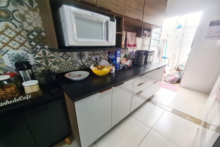 Casa à venda com 98m², 2 quartos e 1 vaga Casa à venda com 98m², 2 quartos e 1 vagaCozinha