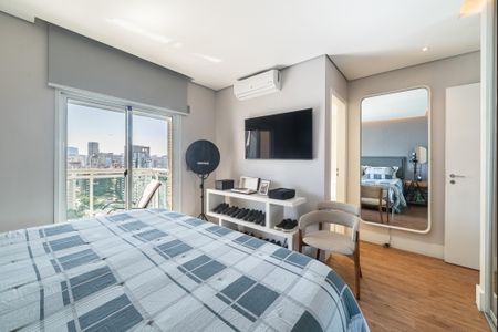 Apartamento à venda com 180m², 3 quartos e 2 vagas Apartamento à venda com 180m², 3 quartos e 2 vagasSala de TV