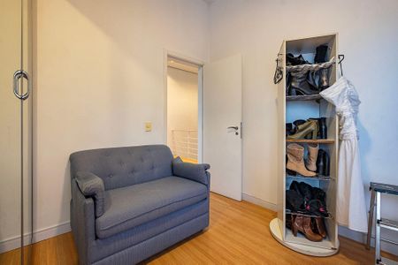 Casa à venda com 350m², 4 quartos e 6 vagasQuarto 