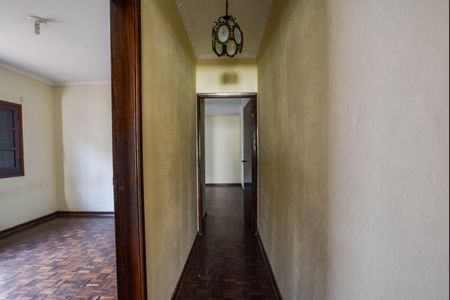 Casa à venda com 260m², 2 quartos e 2 vagasCorredor
