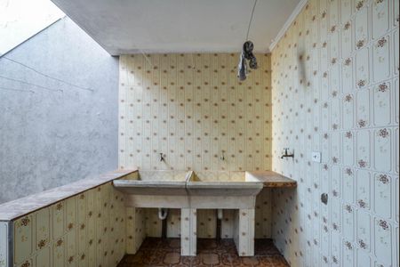 Casa à venda com 260m², 2 quartos e 2 vagasÁrea de Serviço