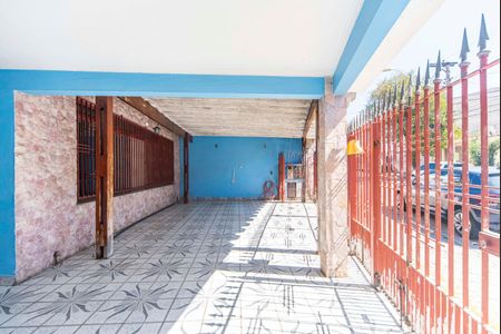 Casa à venda com 300m², 3 quartos e 3 vagasGaragem