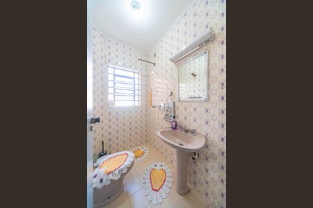 Casa à venda com 300m², 3 quartos e 3 vagasLavabo