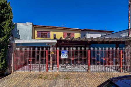 Casa à venda com 300m², 3 quartos e 3 vagasFachada