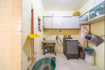 Casa à venda com 300m², 3 quartos e 3 vagasÁrea de Serviço