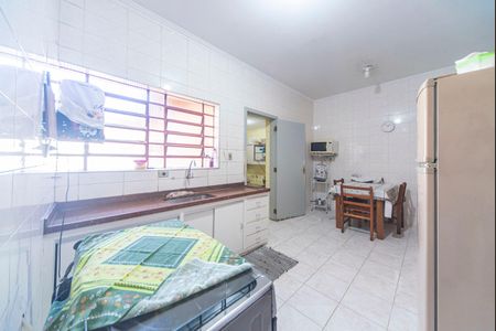 Casa à venda com 300m², 3 quartos e 3 vagasCozinha