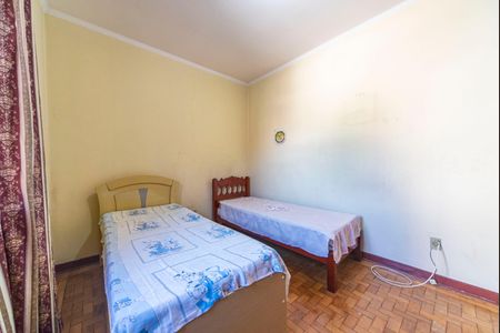 Casa à venda com 300m², 3 quartos e 3 vagasQuarto 2